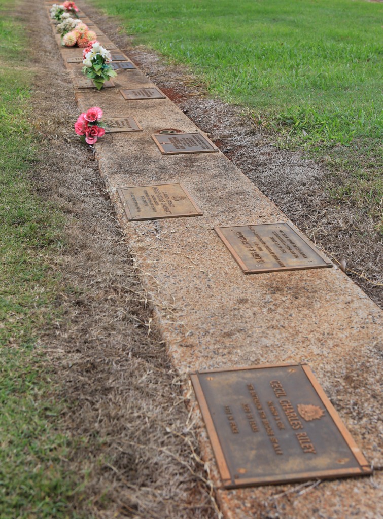 Atherton Lawn Cemetery - ANZAC Trail Place - Tablelands Regional Council